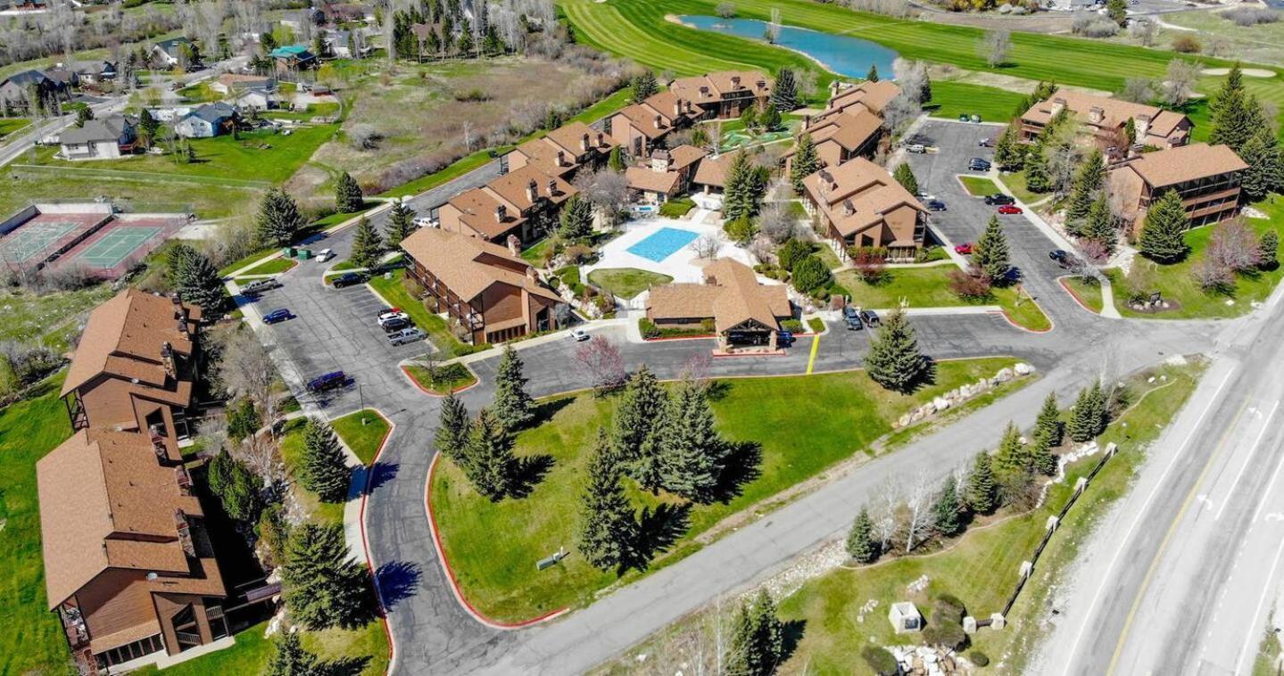 Wolf Creek Lodge Condo In Eden, Ut - Relaxing Mountain Retreat Exterior photo